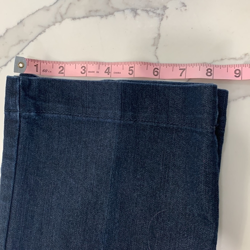 W62 Signature Fit Dark Denim Trouser Jeans. Size 10 (610) - Picture 8 of 11